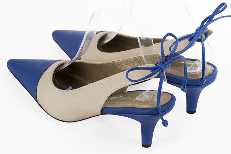 Electric blue and champagne white women's slingback shoes. Pointed toe. Medium slim heel. Rear view - Florence KOOIJMAN